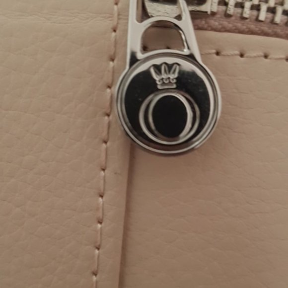 Pandora Pale Pink Jewelry Case - Picture 15 of 15